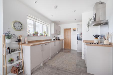 3 bedroom Detached house for sale in (Sale) 6 Kew Noweth, Mount Pleasant R, Camborne, TR14