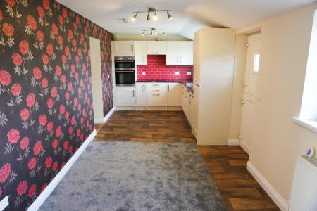 3 bedroom Semi-detached house to let in Festival Villas, Threemilestone, TR3