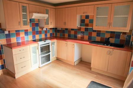 2 bedroom Terraced House to let in Polisken Way, St Erme, TR4