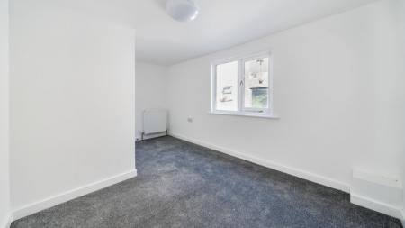 2 bedroom Terraced House to let in Leskinnick Place, Penzance, TR18