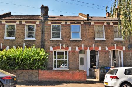 4 bedroom Terraced House to let in Kirkwood Road, Nunhead, London, SE15