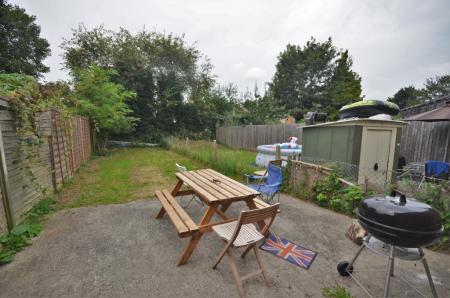 4 bedroom Terraced House to let in Kirkwood Road, Nunhead, London, SE15