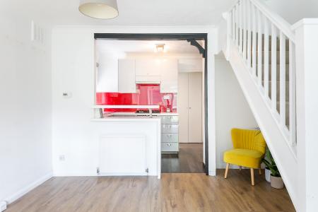2 bedroom Cottage for sale in Baldry Gardens, Streatham, London, SW16
