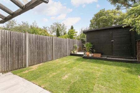 2 bedroom Cottage for sale in Baldry Gardens, Streatham, London, SW16