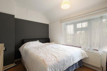 4 bedroom Semi-detached house for sale in Raymond Road, London, BR3