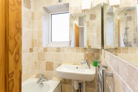 2 bedroom Flat for sale in Studley Road, Stockwell, London, SW4