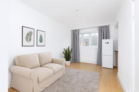 Woodcote Road, Wallington, SM6