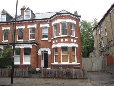 1 bedroom Flat to let in Croxted Road, West Dulwich, London, SE21