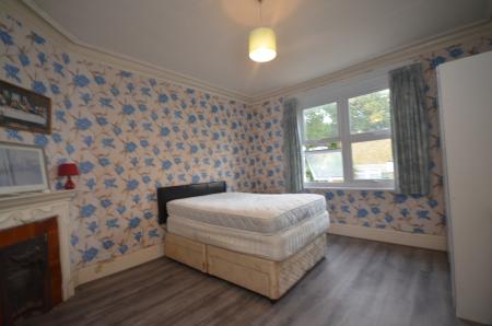 1 bedroom Flat to let in Kingsmead Road, London, SW2