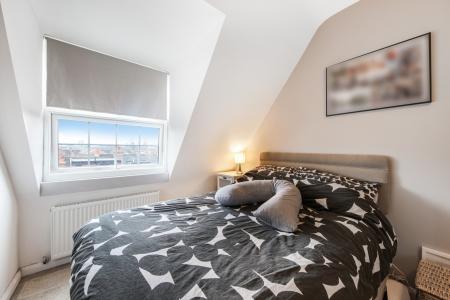 2 bedroom Flat for sale in Semley Road, Norbury, London, SW16