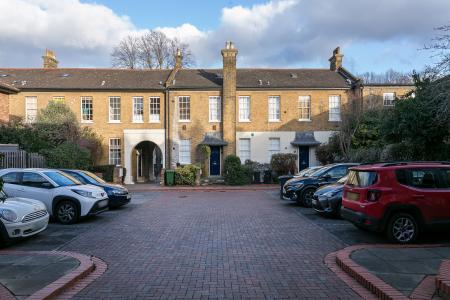 1 bedroom Flat for sale in Elderwood Place, West Norwood, London, SE27