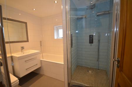 4 bedroom Terraced House to let in Eden Road, West Norwood, London, SE27