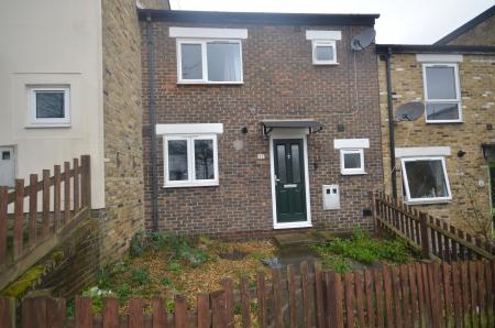 4 bedroom Terraced House to let in Eden Road, West Norwood, London, SE27