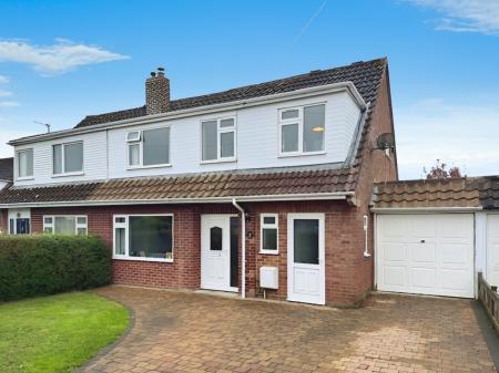 4 bedroom Semi-detached house for sale in Ashley Place, Warminster, BA12