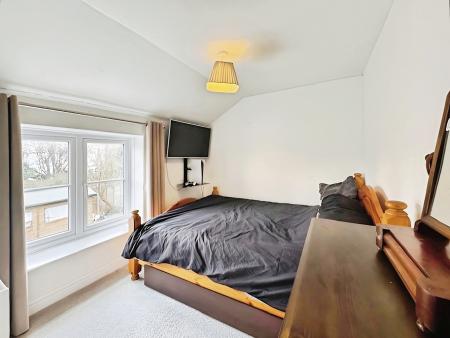 2 bedroom End of terrace house for sale in Boreham Road, Warminster, BA12