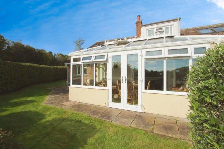 3 bedroom Bungalow for sale in Bradley Close, Warminster, BA12