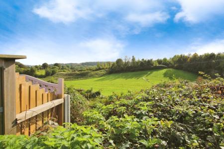 3 bedroom Bungalow for sale in Bradley Close, Warminster, BA12