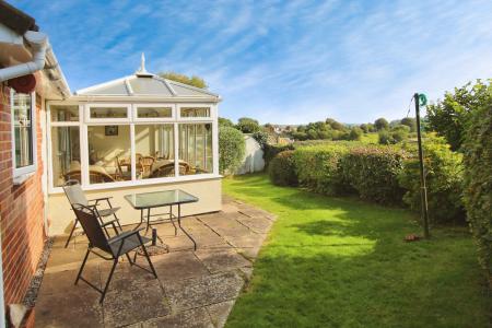 3 bedroom Bungalow for sale in Bradley Close, Warminster, BA12