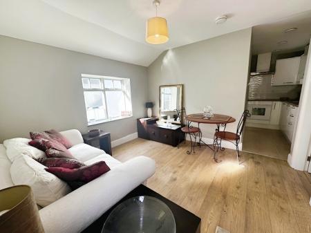 1 bedroom Semi-detached bungalow for sale in East Street, Warminster, BA12