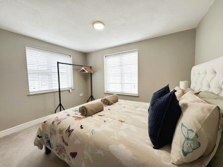 2 bedroom Bungalow for sale in East Street, Warminster, BA12