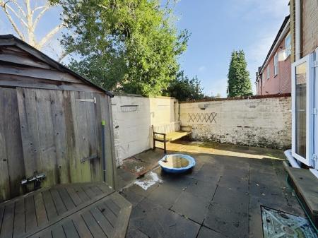 3 bedroom End of terrace house for sale in Emwell Street, Warminster, BA12