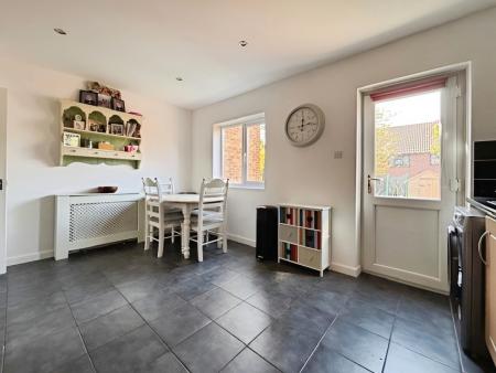 3 bedroom Terraced House for sale in Foxley Close, Warminster, BA12