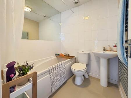 3 bedroom Terraced House for sale in Foxley Close, Warminster, BA12