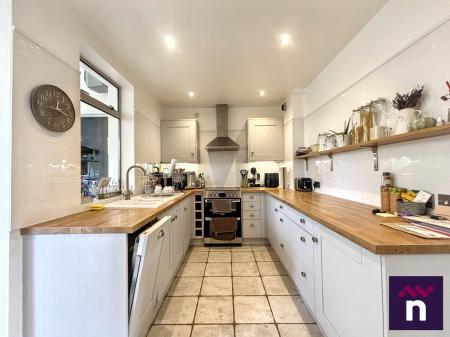 3 bedroom Detached house for sale in Imber Road, Warminster, BA12