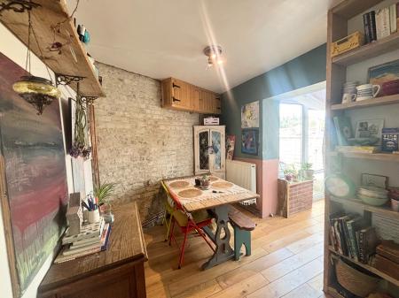 2 bedroom Semi-detached house for sale in Marsh Street, Warminster, BA12