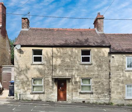 2 bedroom Terraced House for sale in Pound Street, Warminster, BA12