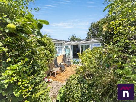 2 bedroom Bungalow for sale in Sambourne Chase, Warminster, BA12