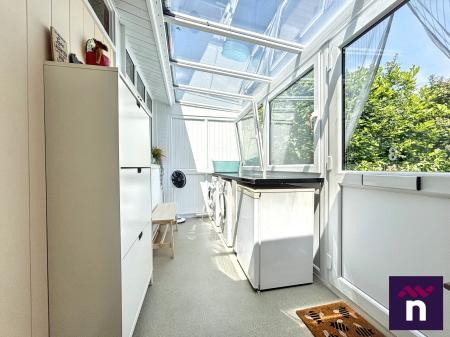 2 bedroom Bungalow for sale in Sambourne Chase, Warminster, BA12