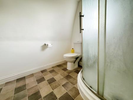 2 bedroom Flat for sale in Sambourne Road Warminster