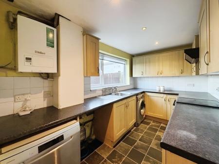 3 bedroom Terraced House for sale in St Georges Close, Warminster, BA12