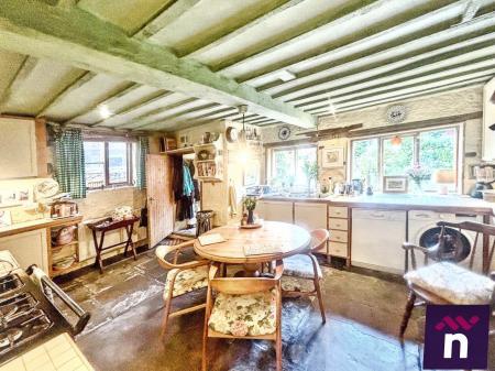 3 bedroom Semi-detached house for sale in Vicarage Street, Warminster, BA12