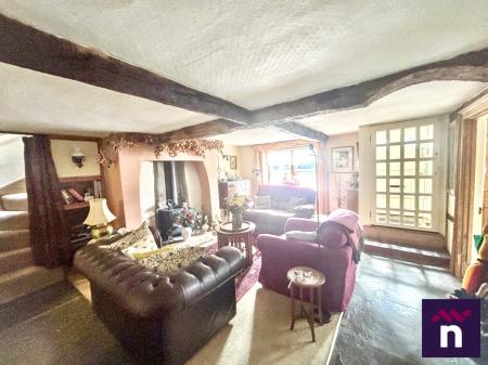 3 bedroom Semi-detached house for sale in Vicarage Street, Warminster, BA12