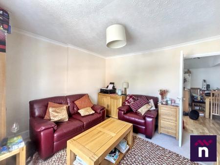 1 bedroom Flat for sale in Warminster Road, Westbury, BA13