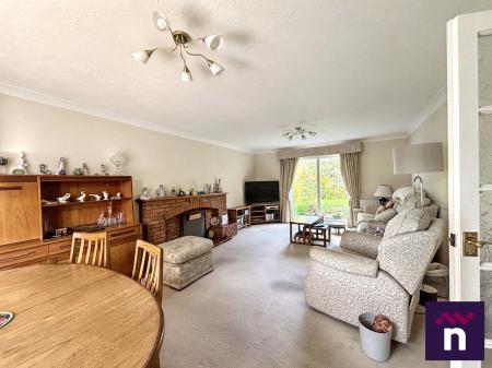 4 bedroom Detached house for sale in Were Close, Warminster, BA12