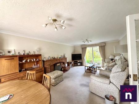 4 bedroom Detached house for sale in Were Close, Warminster, BA12
