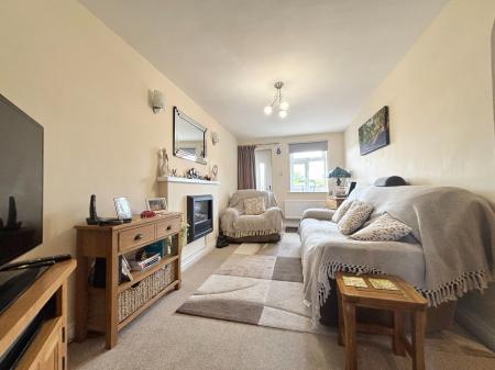 2 bedroom Terraced House for sale in Woodcock Road, Warminster, BA12