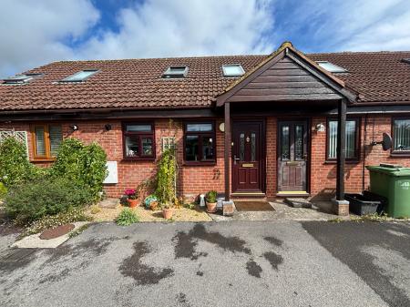2 bedroom Terraced House for sale in Woodcock Road, Warminster, BA12