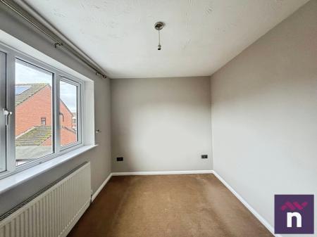 2 bedroom Terraced House to let in Freesia Close, Warminster, BA12