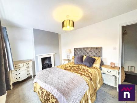 2 bedroom Terraced House for sale in Portway, Warminster, BA12