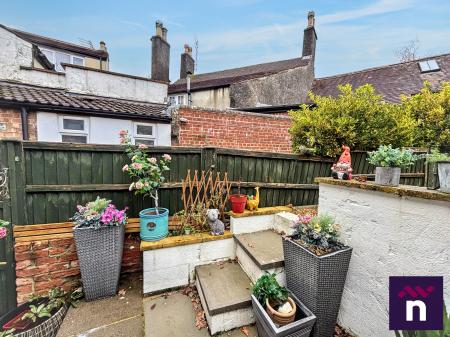 2 bedroom Terraced House for sale in Portway, Warminster, BA12