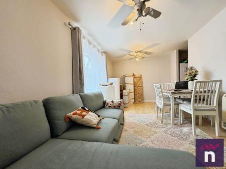 1 bedroom Flat to let in Brabant Way, Westbury, BA13