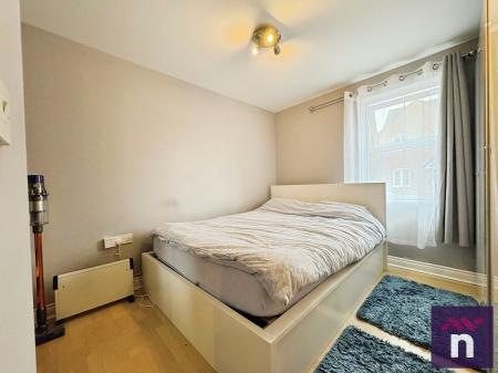 1 bedroom Flat to let in Brabant Way, Westbury, BA13