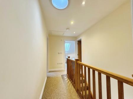 4 bedroom Detached house to let in High Street, Heytesbury, BA12