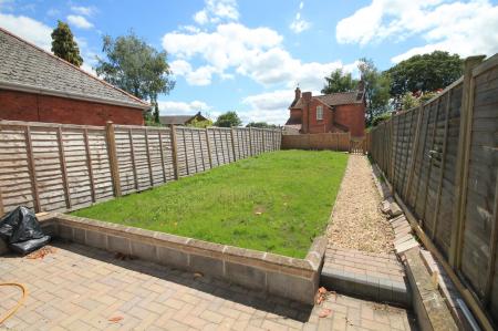 2 bedroom Terraced House to let in Pound Street, Warminster, BA12