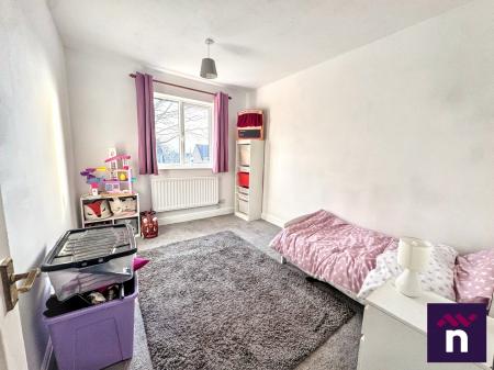 4 bedroom Detached house for sale in Canons Close, Warminster, BA12