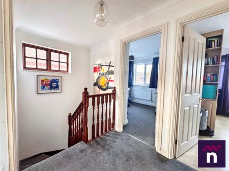 4 bedroom Detached house for sale in Canons Close, Warminster, BA12